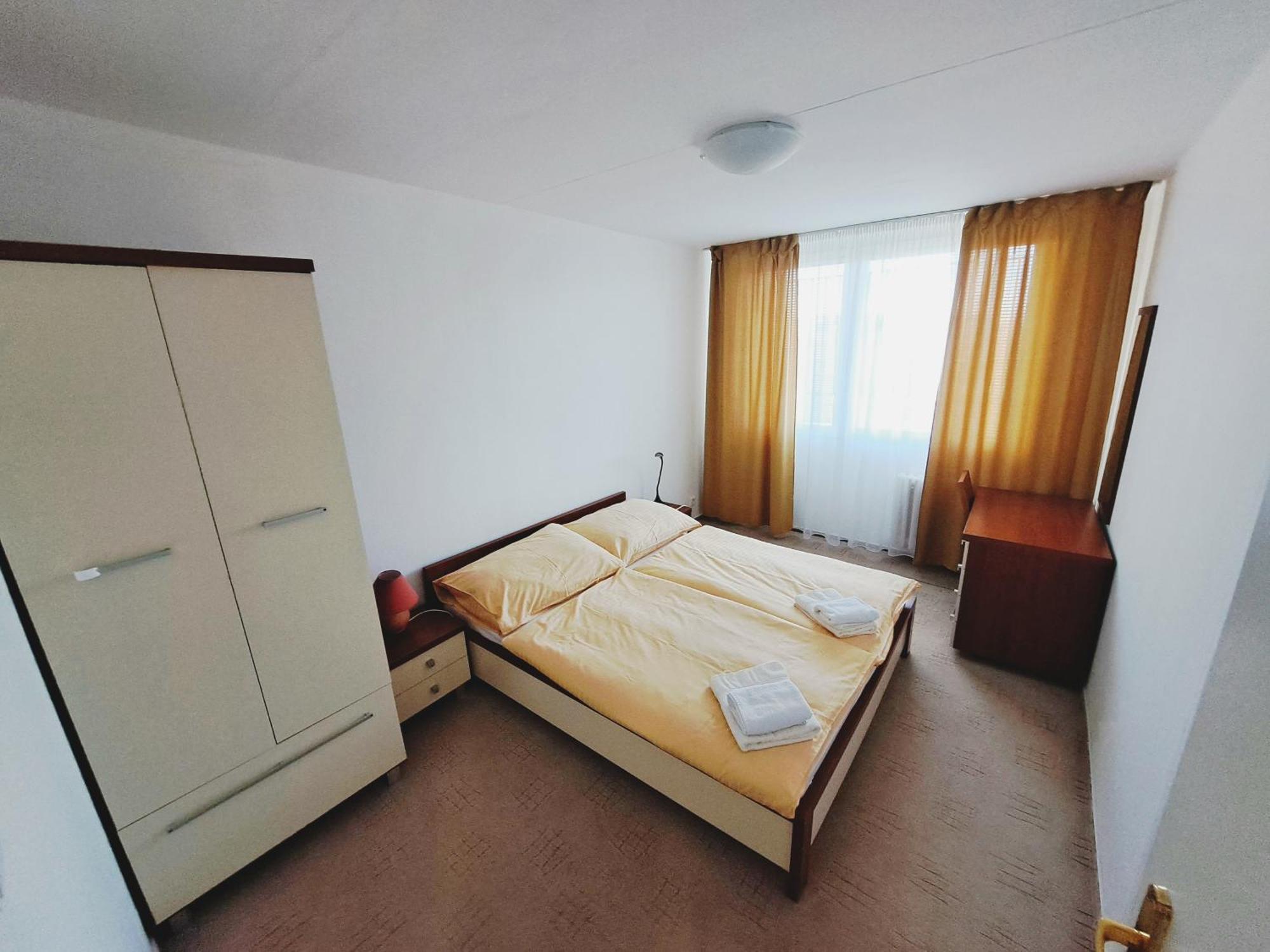 Skolsky Internat Medicka 2 Hotell Košice Exteriör bild